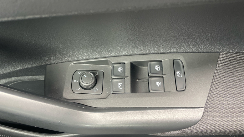 Volkswagen Polo 1.0 TSI Life 5dr Petrol Hatchback